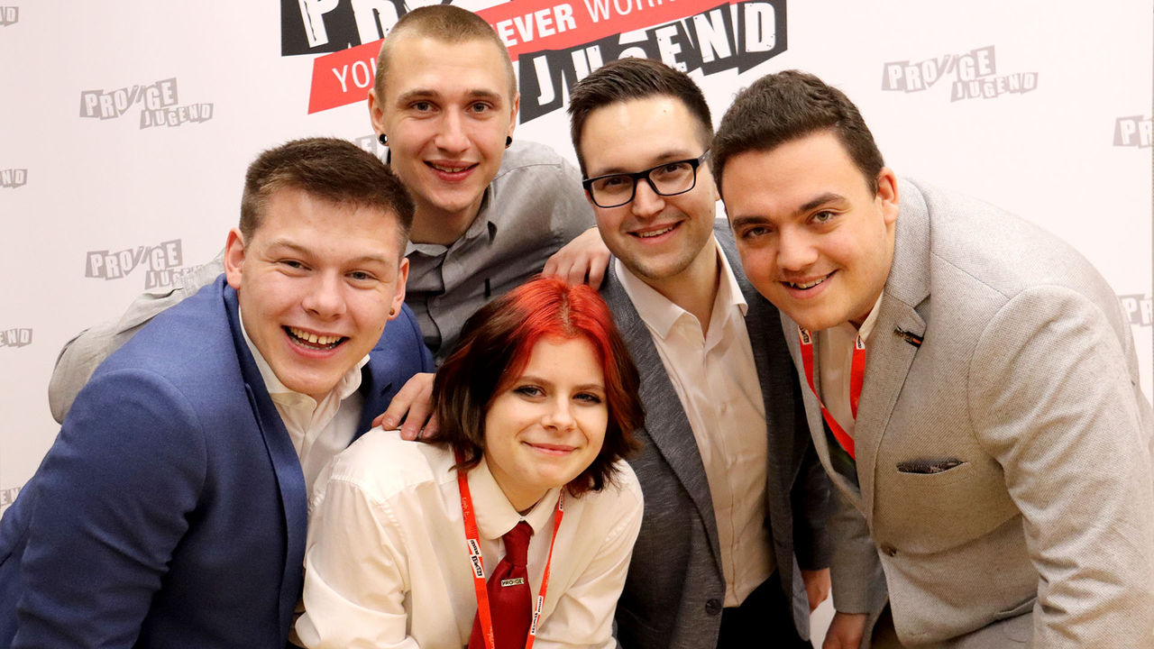 Gruppenfoto auf der PRO-GE Bundesjugendkonferenz 2023