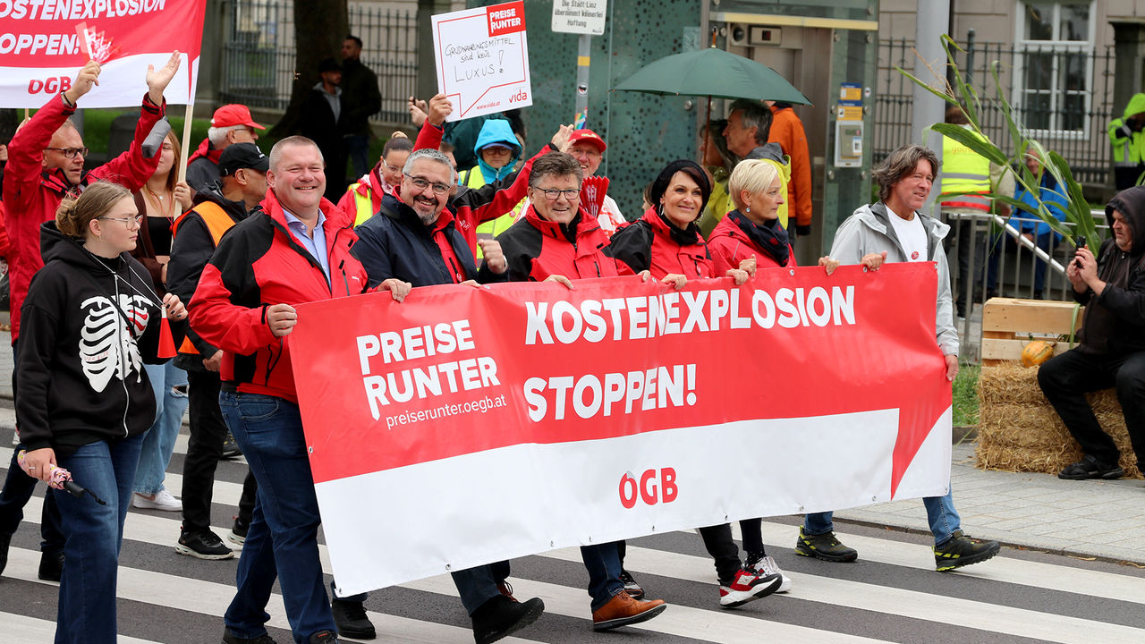 Preise runter! Demo in Linz am 17. 9. 2022